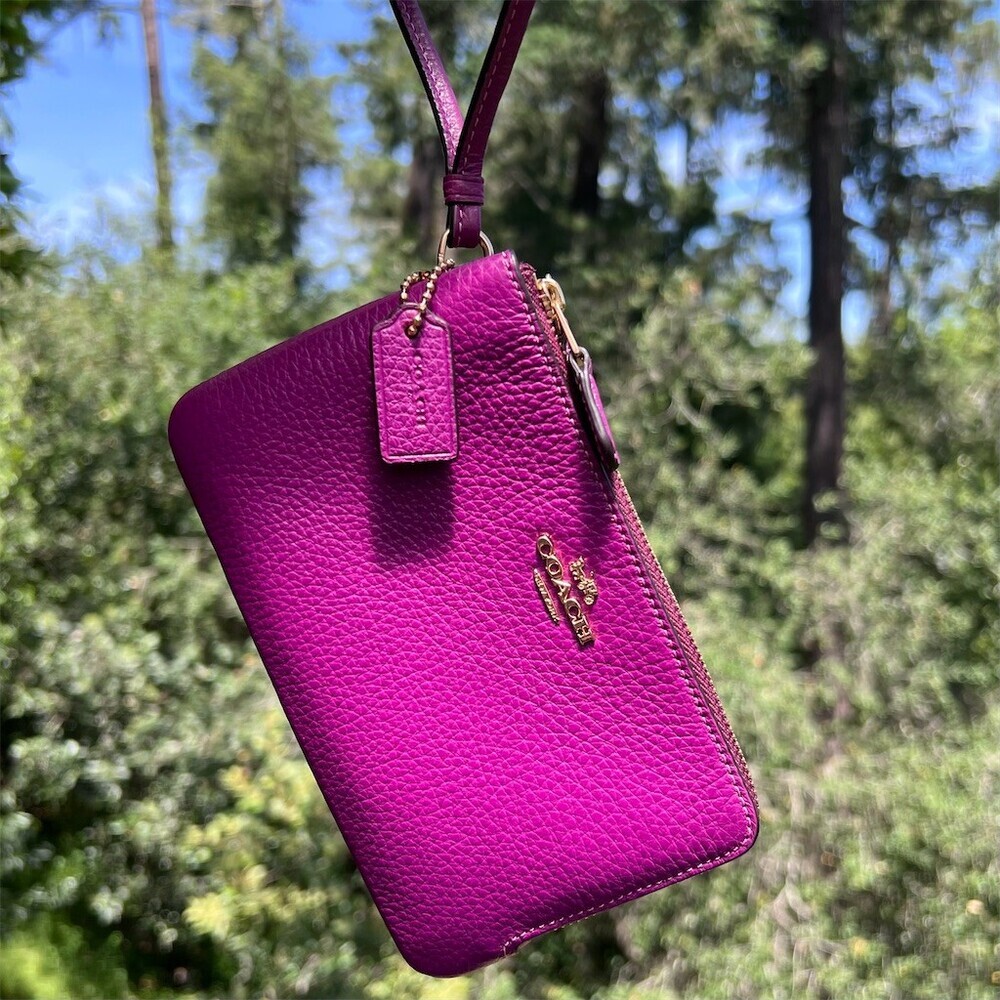 COACH Purple/Purple Pebbled Leather Wristlet Double Zip Wallet Gold Hardware - Picture 1 of 13